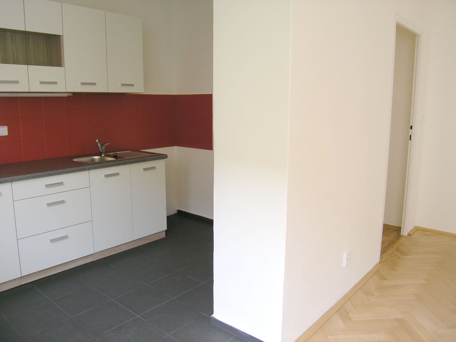 1 bedroom with open-plan kitchen flat to rent, 46 m², U Staré plynárny, Prague, Prague 1 bedroom with open-plan kitchen flat to rent, 46 m², U Staré plynárny, Prague, Prague