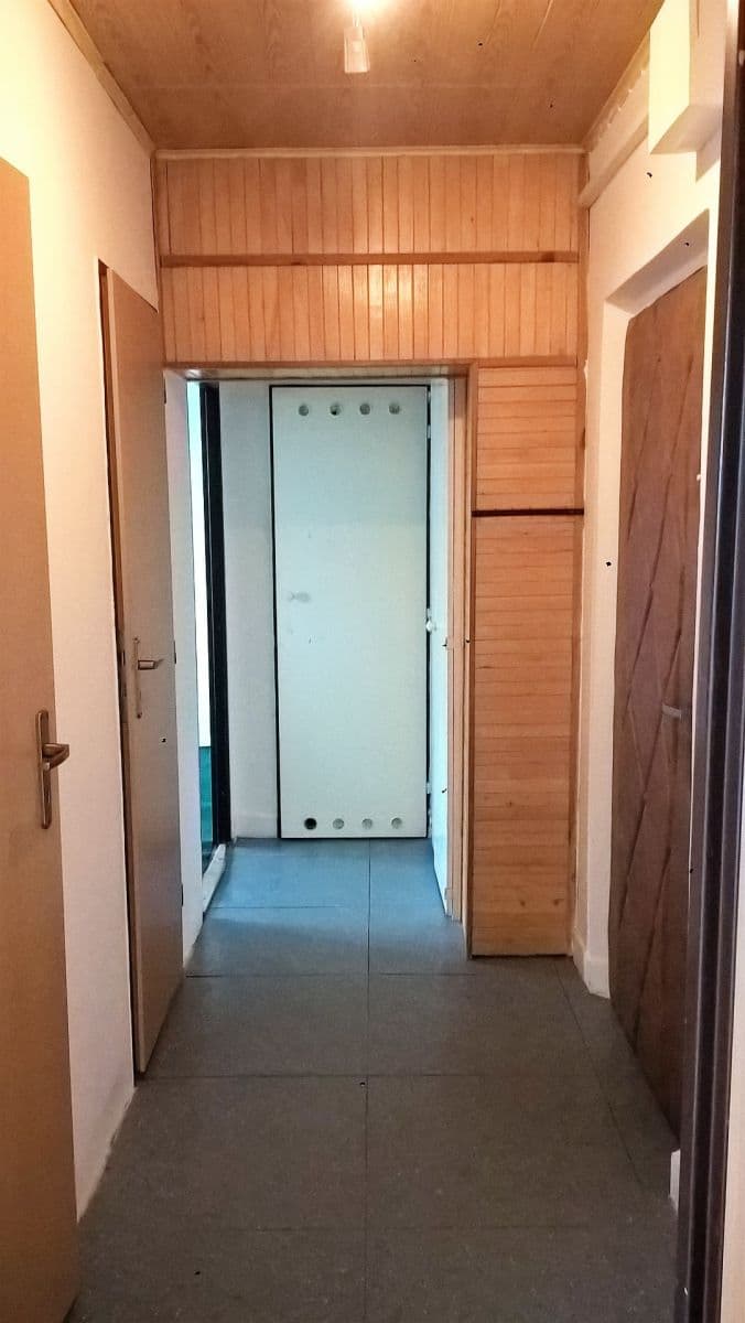 2 bedroom flat to rent, 55 m², Uhelná, Hradec Králové, Královéhradecký Region 2 bedroom flat to rent, 55 m², Uhelná, Hradec Králové, Královéhradecký Region