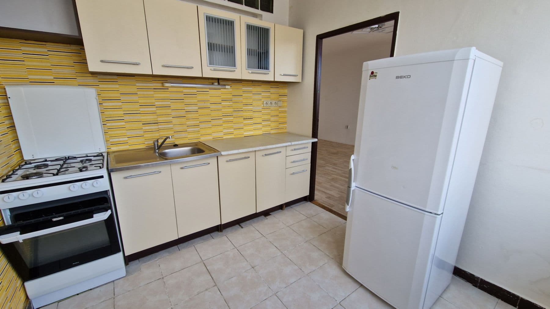 2 bedroom flat to rent, 55 m², Uhelná, Hradec Králové, Královéhradecký Region 2 bedroom flat to rent, 55 m², Uhelná, Hradec Králové, Královéhradecký Region