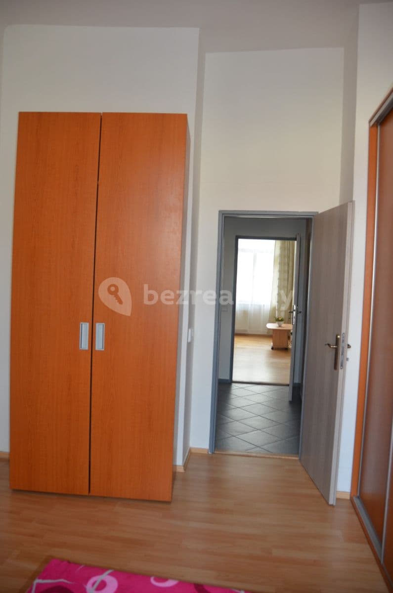 1 bedroom with open-plan kitchen flat to rent, 38 m², Slezská, Prague, Prague 1 bedroom with open-plan kitchen flat to rent, 38 m², Slezská, Prague, Prague
