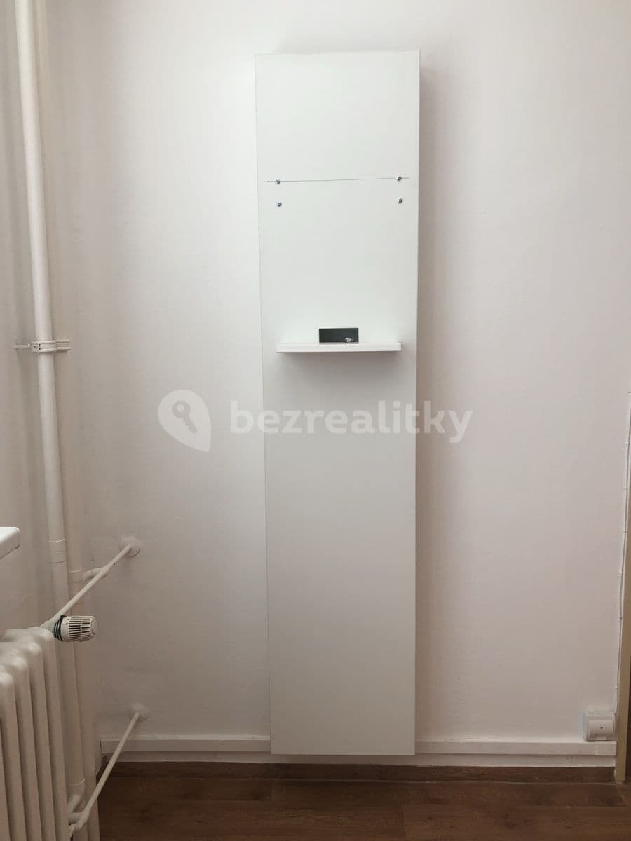 1 bedroom with open-plan kitchen flat to rent, 45 m², třída Generála Píky, Brno, Jihomoravský Region 1 bedroom with open-plan kitchen flat to rent, 45 m², třída Generála Píky, Brno, Jihomoravský Region