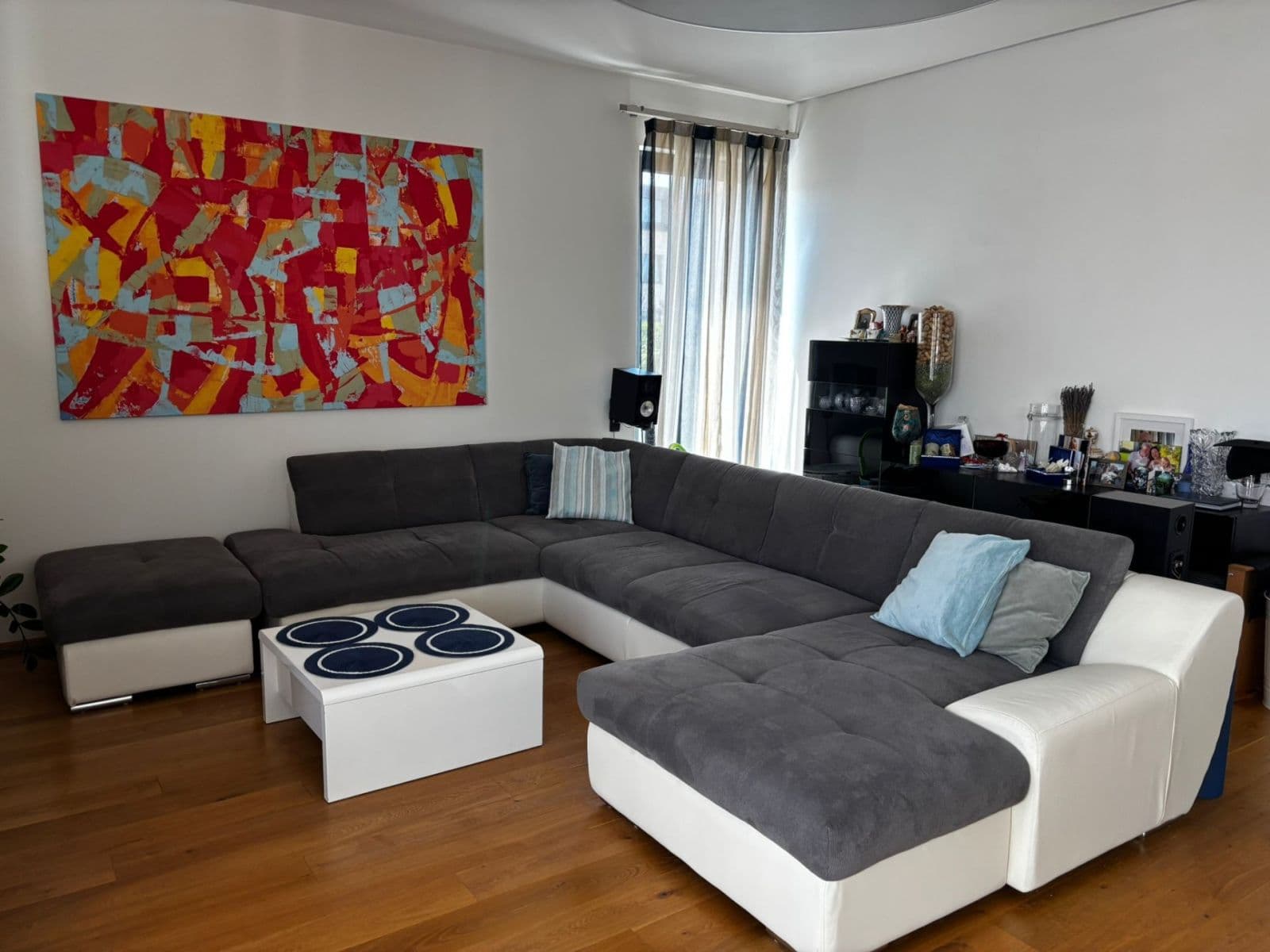 4 bedroom with open-plan kitchen flat to rent, 157 m², Révová, Prague, Prague 4 bedroom with open-plan kitchen flat to rent, 157 m², Révová, Prague, Prague