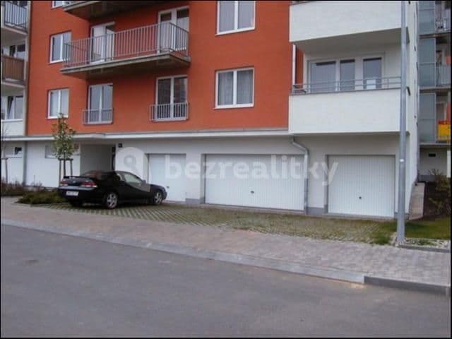 1 bedroom with open-plan kitchen flat to rent, 50 m², Janýrova, Prague, Prague 1 bedroom with open-plan kitchen flat to rent, 50 m², Janýrova, Prague, Prague