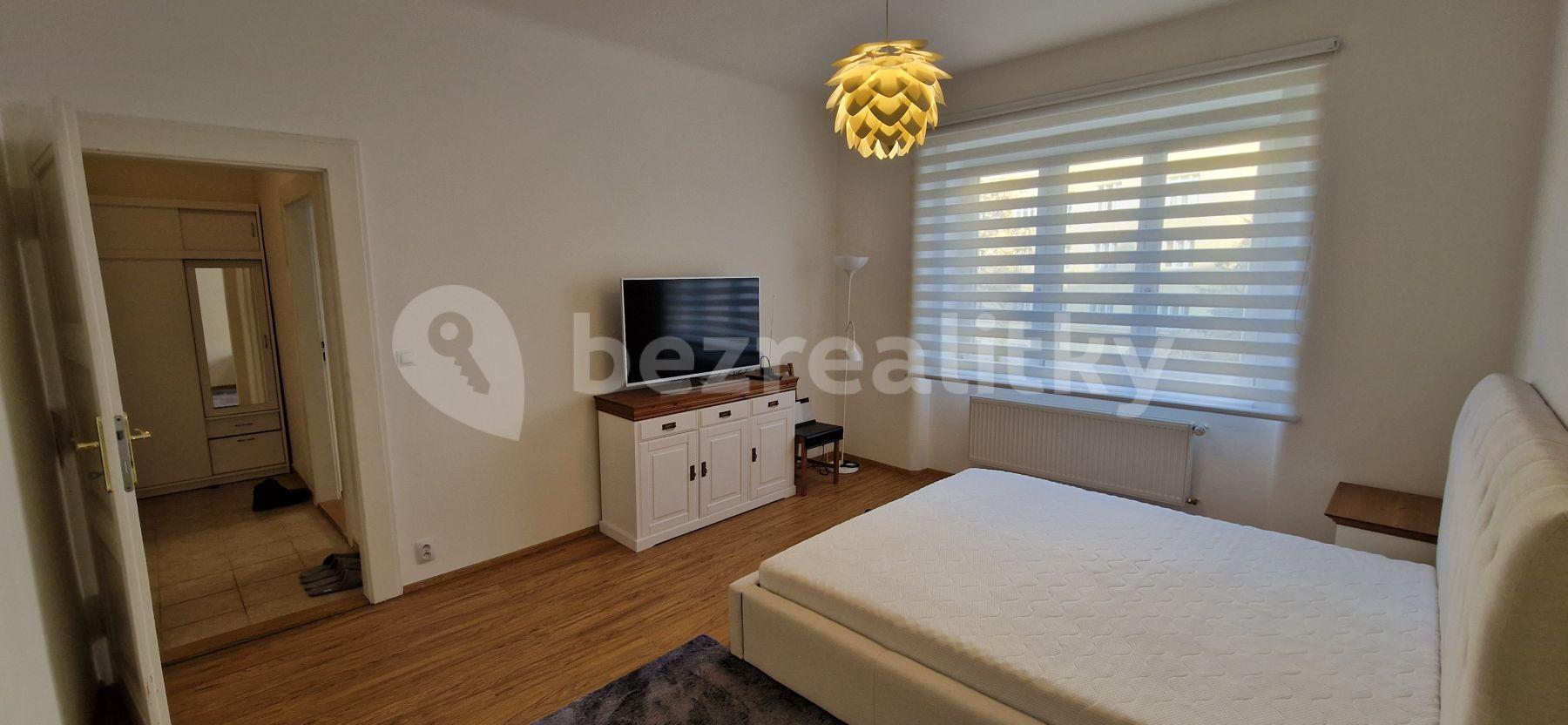 1 bedroom with open-plan kitchen flat to rent, 50 m², Vršovická, Prague, Prague