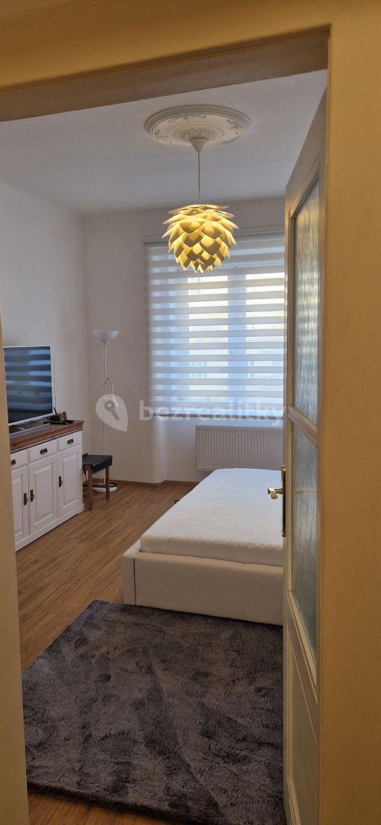 1 bedroom with open-plan kitchen flat to rent, 50 m², Vršovická, Prague, Prague