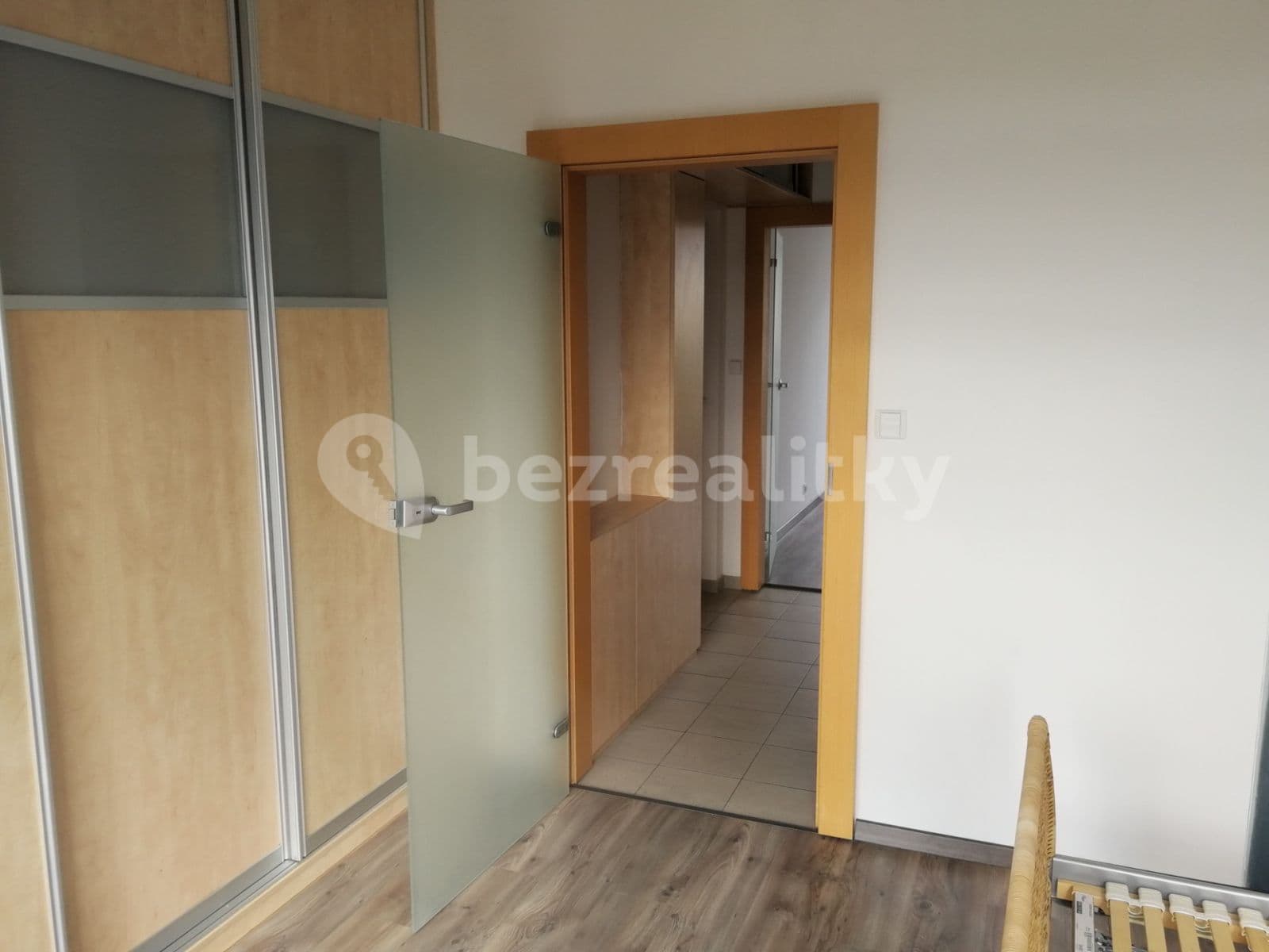 1 bedroom with open-plan kitchen flat to rent, 43 m², K Lesu, Prague, Prague 1 bedroom with open-plan kitchen flat to rent, 43 m², K Lesu, Prague, Prague