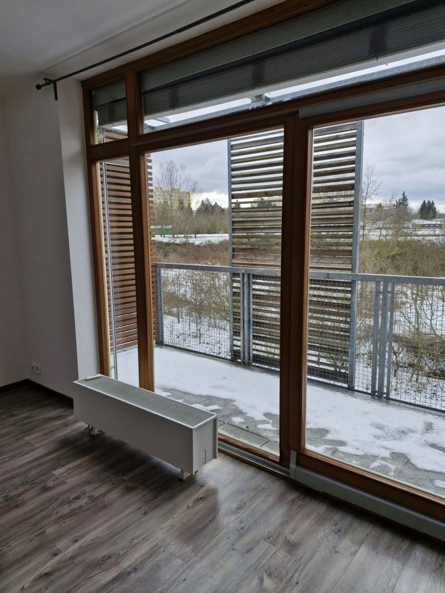 1 bedroom with open-plan kitchen flat to rent, 43 m², K Lesu, Prague, Prague 1 bedroom with open-plan kitchen flat to rent, 43 m², K Lesu, Prague, Prague