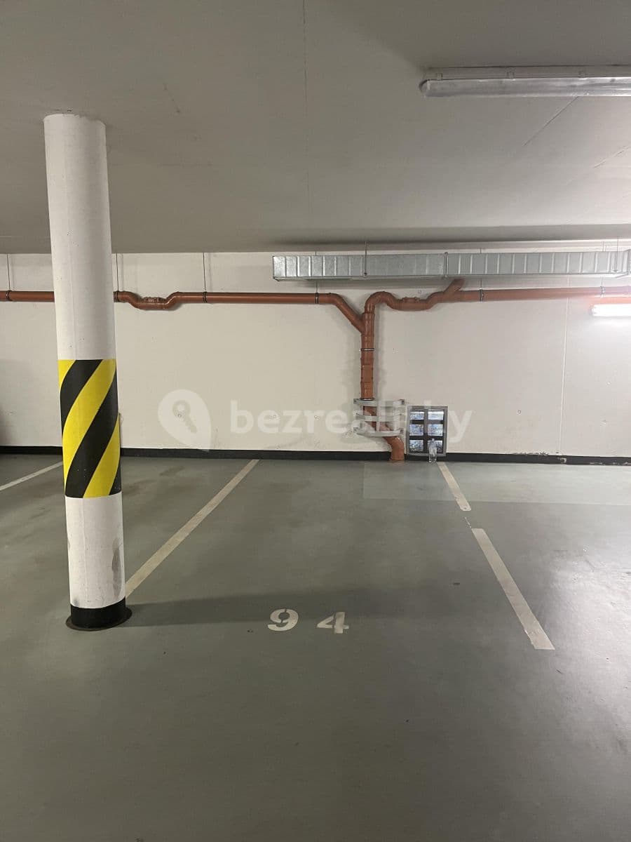 2 bedroom with open-plan kitchen flat to rent, 89 m², Jeřabinová, Prague, Prague 2 bedroom with open-plan kitchen flat to rent, 89 m², Jeřabinová, Prague, Prague