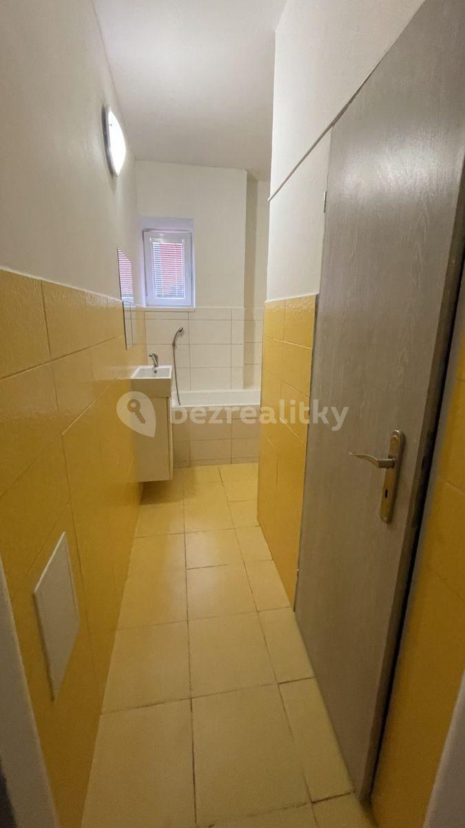 3 bedroom flat to rent, 102 m², Na Josefské, Ostrava, Moravskoslezský Region