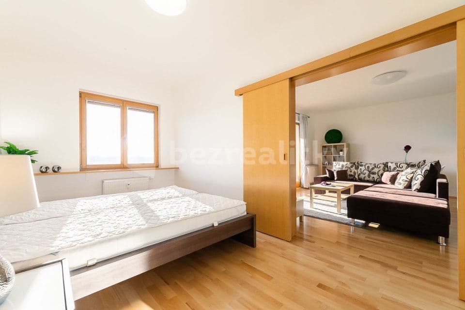 1 bedroom with open-plan kitchen flat to rent, 55 m², Krejčího, Prague, Prague 1 bedroom with open-plan kitchen flat to rent, 55 m², Krejčího, Prague, Prague