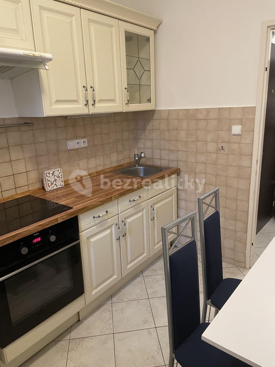 1 bedroom flat to rent, 35 m², Baranova, Prague, Prague 1 bedroom flat to rent, 35 m², Baranova, Prague, Prague