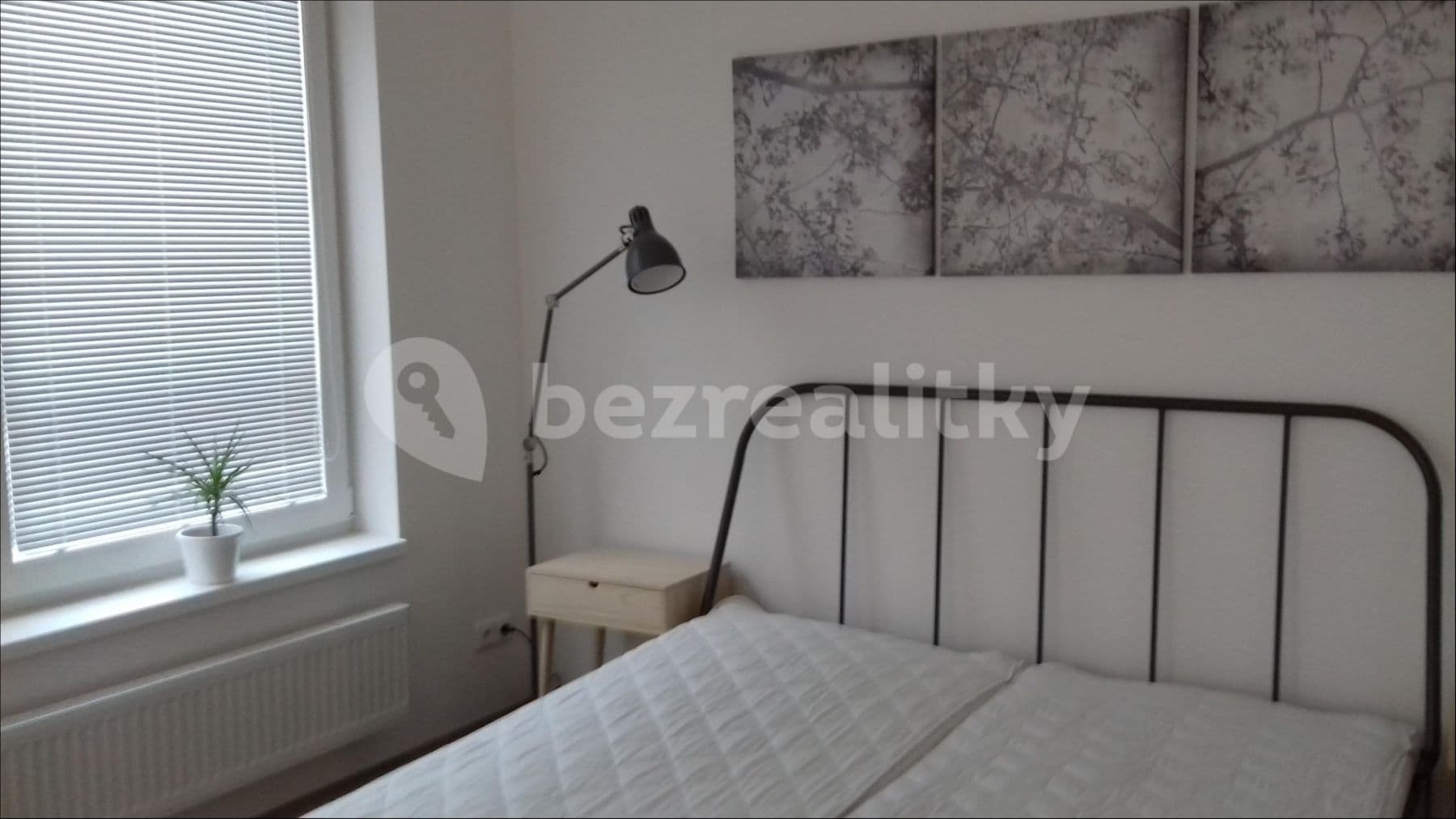 1 bedroom with open-plan kitchen flat to rent, 53 m², Prague, Prague 1 bedroom with open-plan kitchen flat to rent, 53 m², Prague, Prague