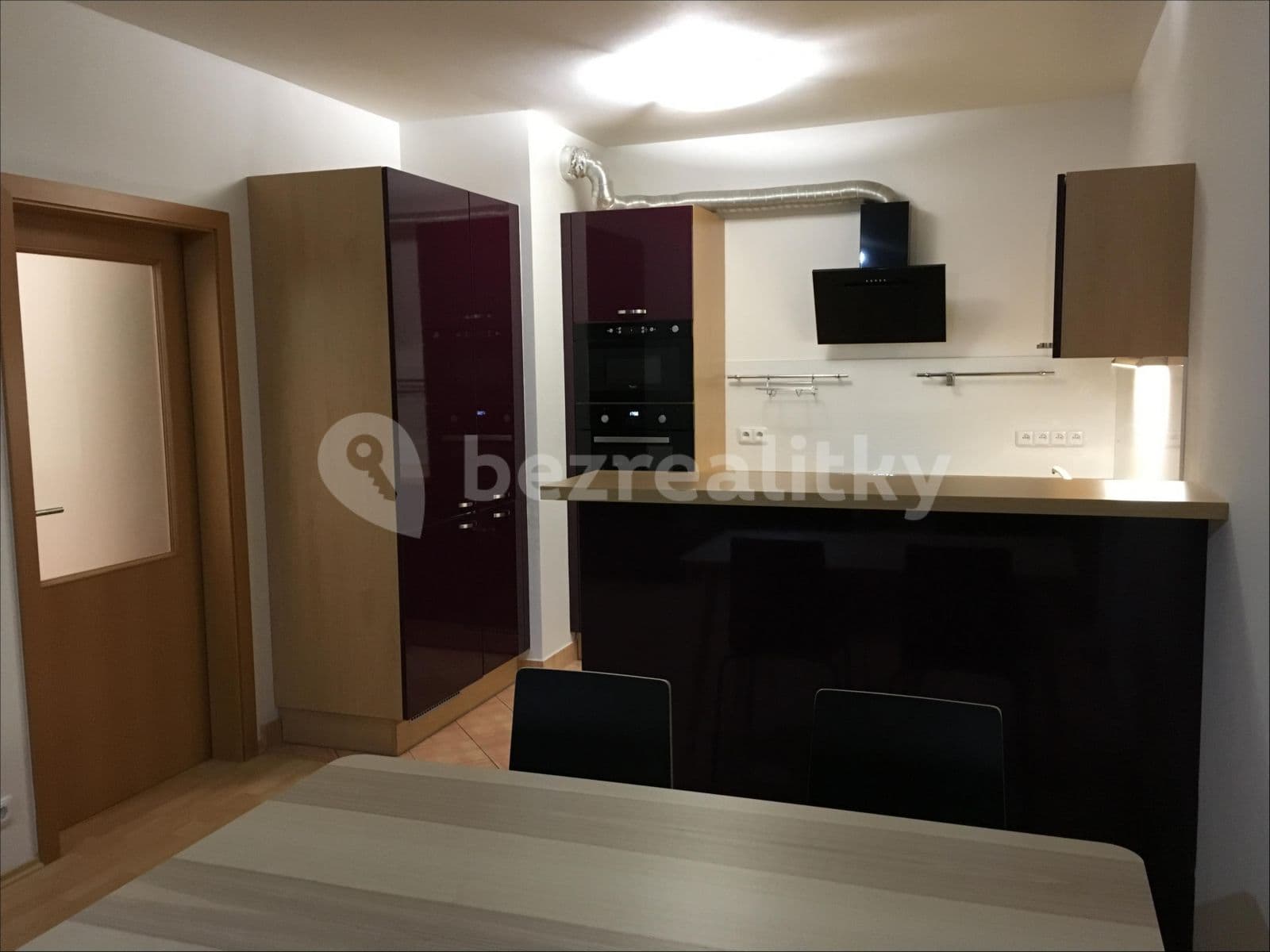 1 bedroom with open-plan kitchen flat to rent, 80 m², Vrbenského, Prague, Prague 1 bedroom with open-plan kitchen flat to rent, 80 m², Vrbenského, Prague, Prague