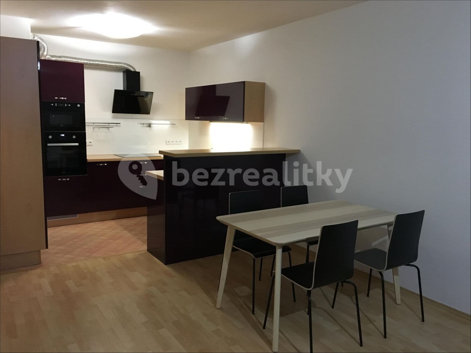 1 bedroom with open-plan kitchen flat to rent, 80 m², Vrbenského, Prague, Prague 1 bedroom with open-plan kitchen flat to rent, 80 m², Vrbenského, Prague, Prague