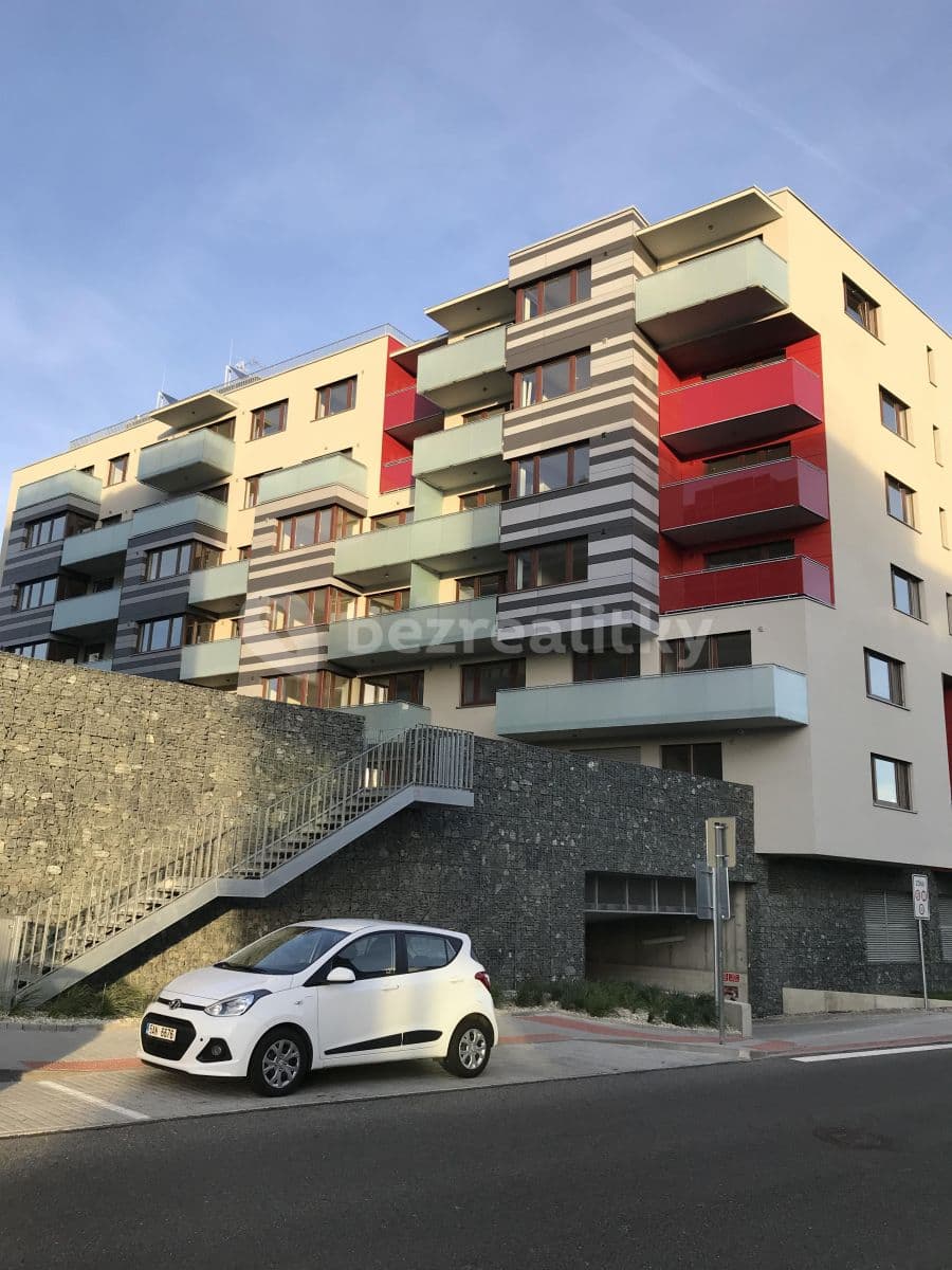 1 bedroom with open-plan kitchen flat to rent, 53 m², Pod Stolovou horou, Prague, Prague 1 bedroom with open-plan kitchen flat to rent, 53 m², Pod Stolovou horou, Prague, Prague