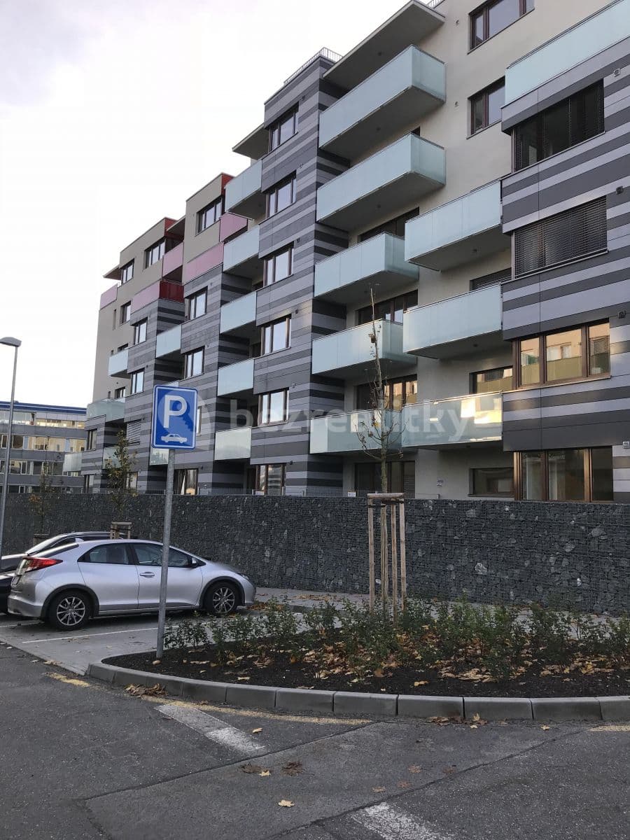 1 bedroom with open-plan kitchen flat to rent, 53 m², Pod Stolovou horou, Prague, Prague 1 bedroom with open-plan kitchen flat to rent, 53 m², Pod Stolovou horou, Prague, Prague