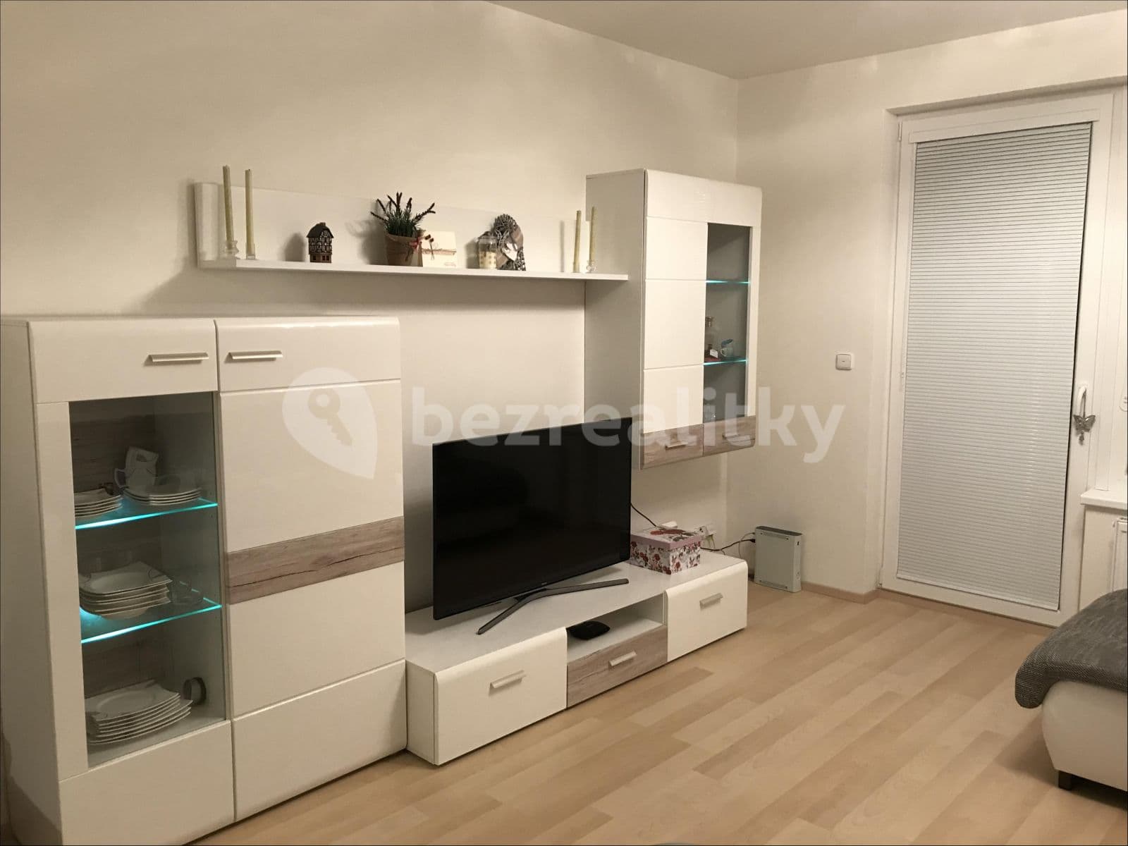 1 bedroom with open-plan kitchen flat to rent, 55 m², Sazovická, Prague, Prague