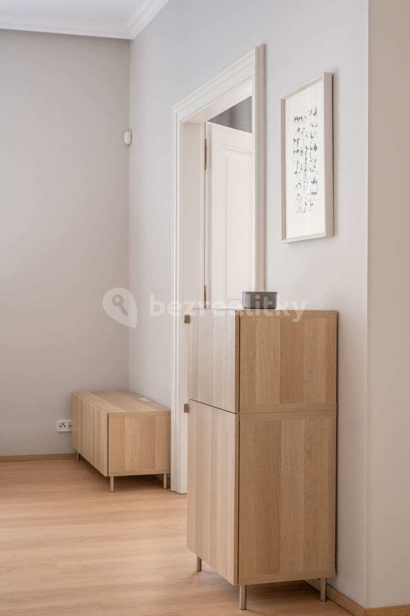 2 bedroom with open-plan kitchen flat to rent, 77 m², Březinova, Prague, Prague 2 bedroom with open-plan kitchen flat to rent, 77 m², Březinova, Prague, Prague