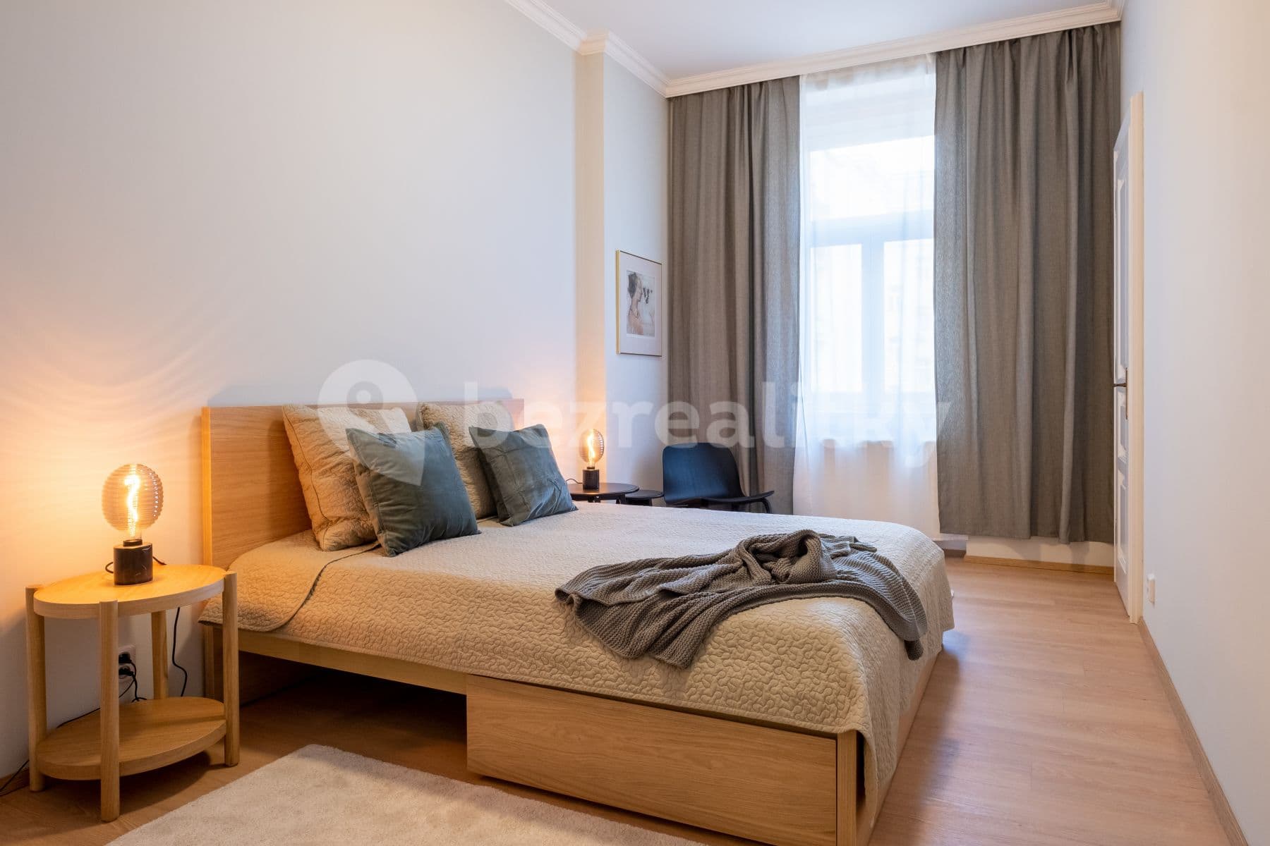 2 bedroom with open-plan kitchen flat to rent, 77 m², Březinova, Prague, Prague 2 bedroom with open-plan kitchen flat to rent, 77 m², Březinova, Prague, Prague