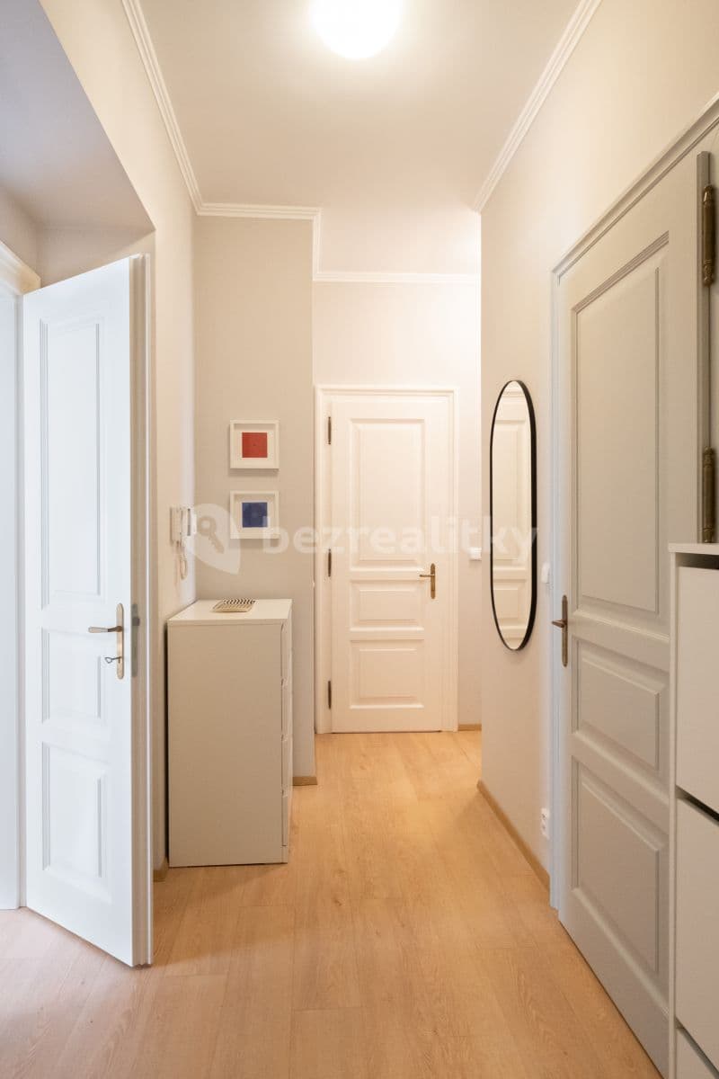 2 bedroom with open-plan kitchen flat to rent, 77 m², Březinova, Prague, Prague 2 bedroom with open-plan kitchen flat to rent, 77 m², Březinova, Prague, Prague
