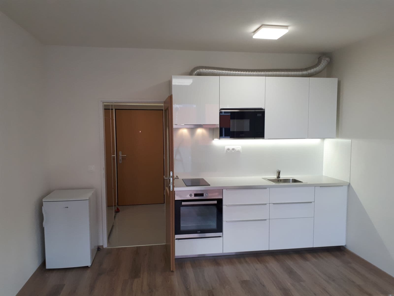Studio flat to rent, 30 m², Bučkova, Brno, Jihomoravský Region Studio flat to rent, 30 m², Bučkova, Brno, Jihomoravský Region