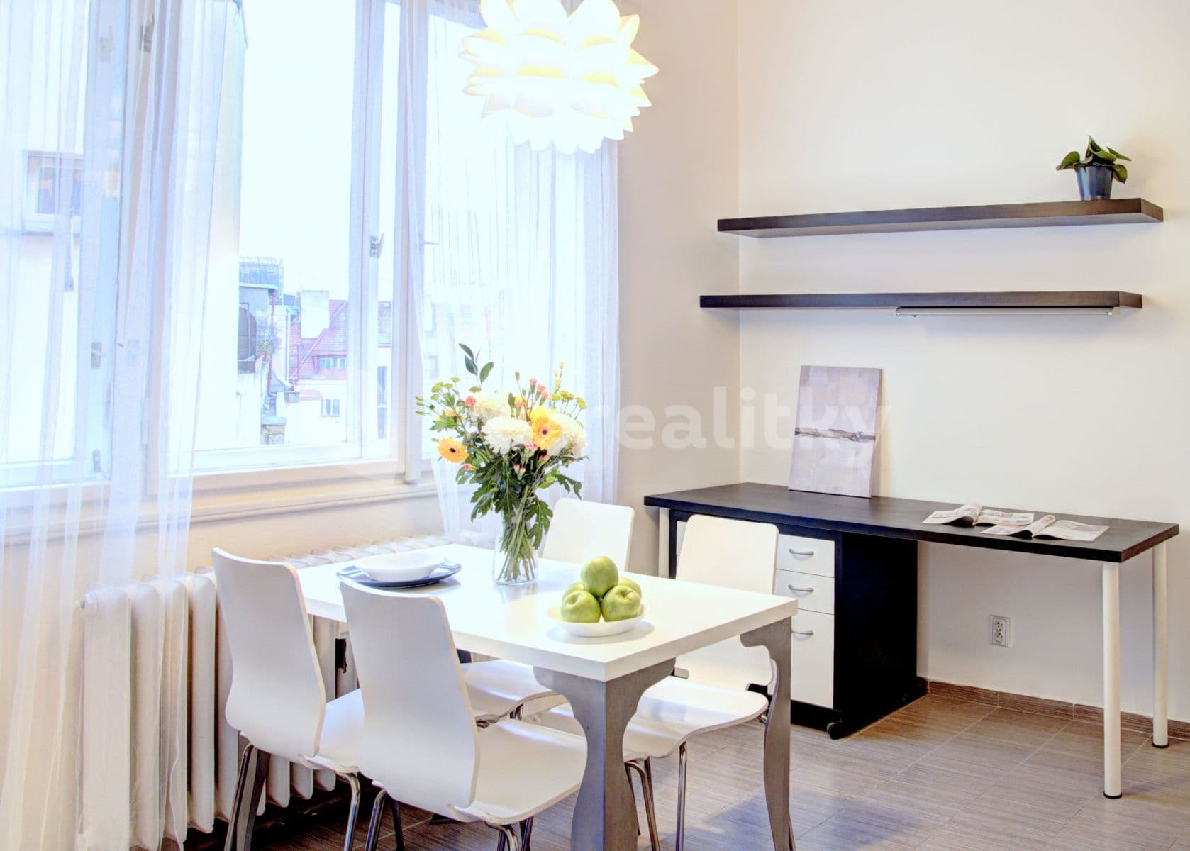 Studio flat to rent, 30 m², Na Dolinách, Prague, Prague Studio flat to rent, 30 m², Na Dolinách, Prague, Prague