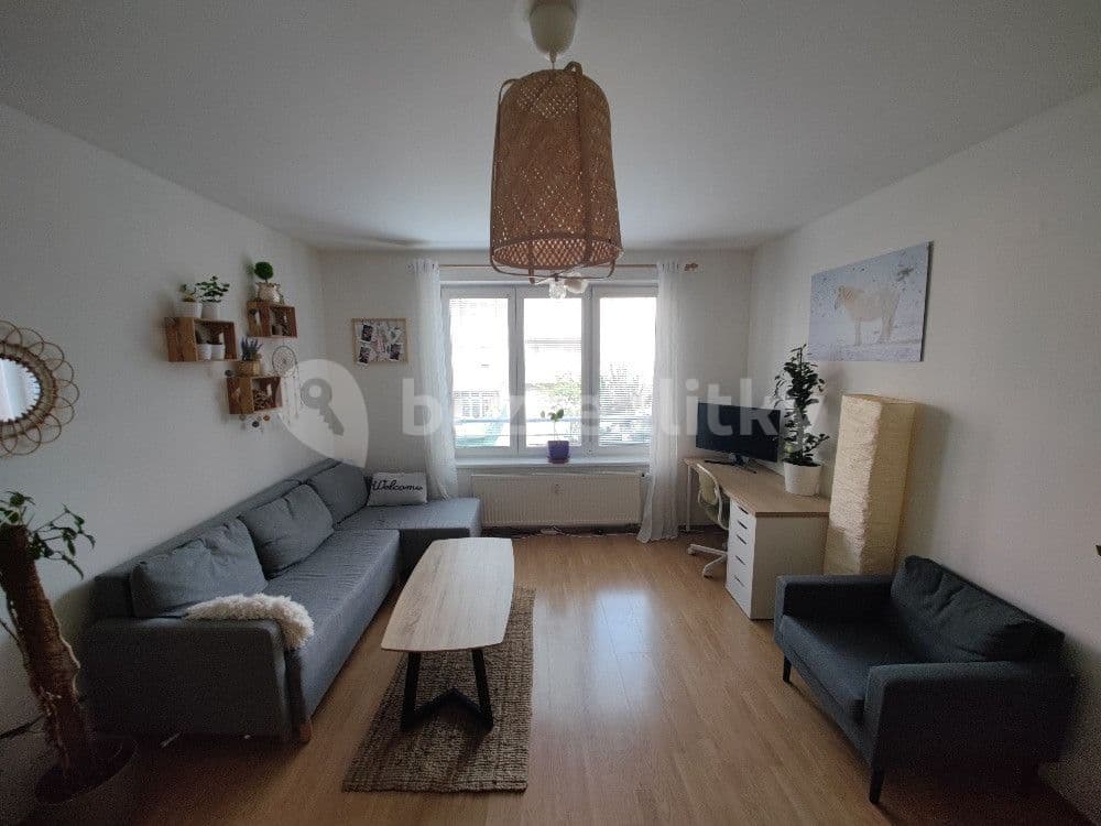 Studio flat to rent, 29 m², Mattioliho, Prague, Prague Studio flat to rent, 29 m², Mattioliho, Prague, Prague