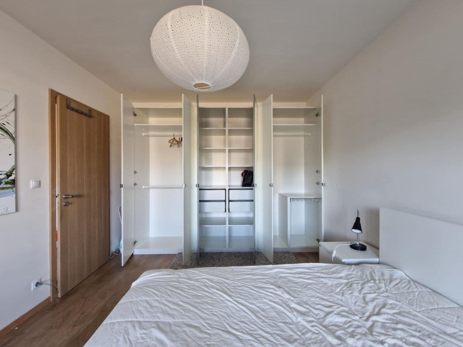 1 bedroom with open-plan kitchen flat to rent, 52 m², Nyklíčkova, Prague, Prague 1 bedroom with open-plan kitchen flat to rent, 52 m², Nyklíčkova, Prague, Prague