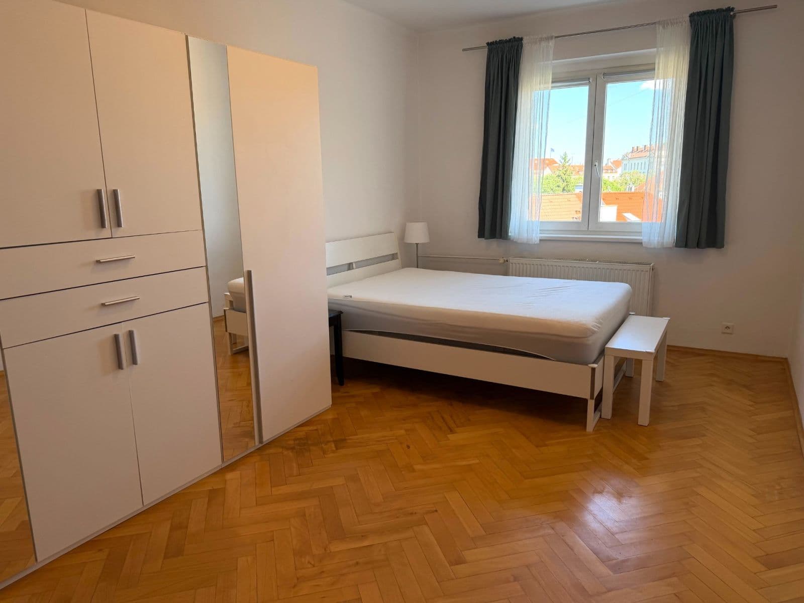 2 bedroom flat to rent, 78 m², Za Hládkovem, Prague, Prague 2 bedroom flat to rent, 78 m², Za Hládkovem, Prague, Prague