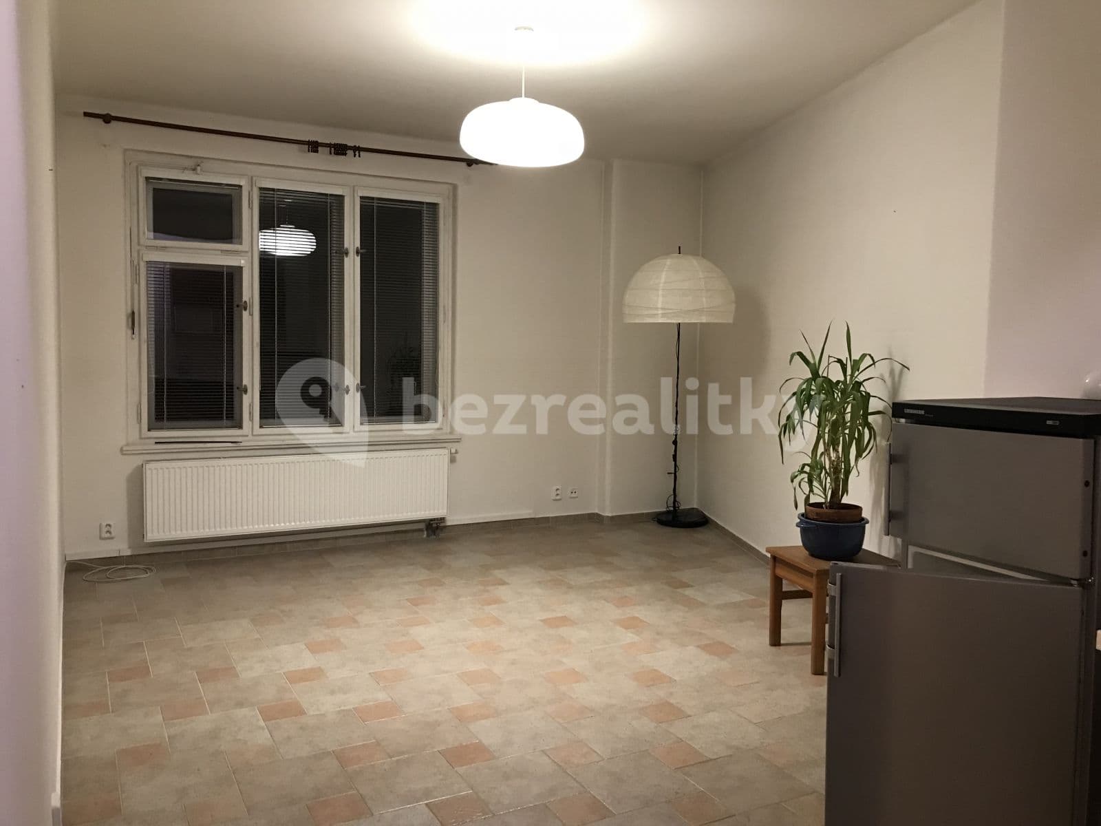 2 bedroom with open-plan kitchen flat to rent, 82 m², Komenského náměstí, Brandýs nad Labem-Stará Boleslav, Středočeský Region 2 bedroom with open-plan kitchen flat to rent, 82 m², Komenského náměstí, Brandýs nad Labem-Stará Boleslav, Středočeský Region