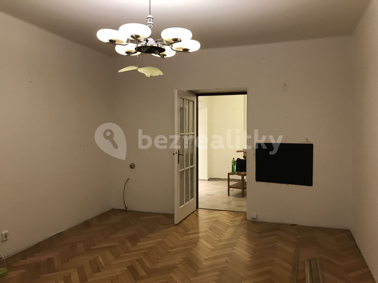 2 bedroom with open-plan kitchen flat to rent, 82 m², Komenského náměstí, Brandýs nad Labem-Stará Boleslav, Středočeský Region 2 bedroom with open-plan kitchen flat to rent, 82 m², Komenského náměstí, Brandýs nad Labem-Stará Boleslav, Středočeský Region