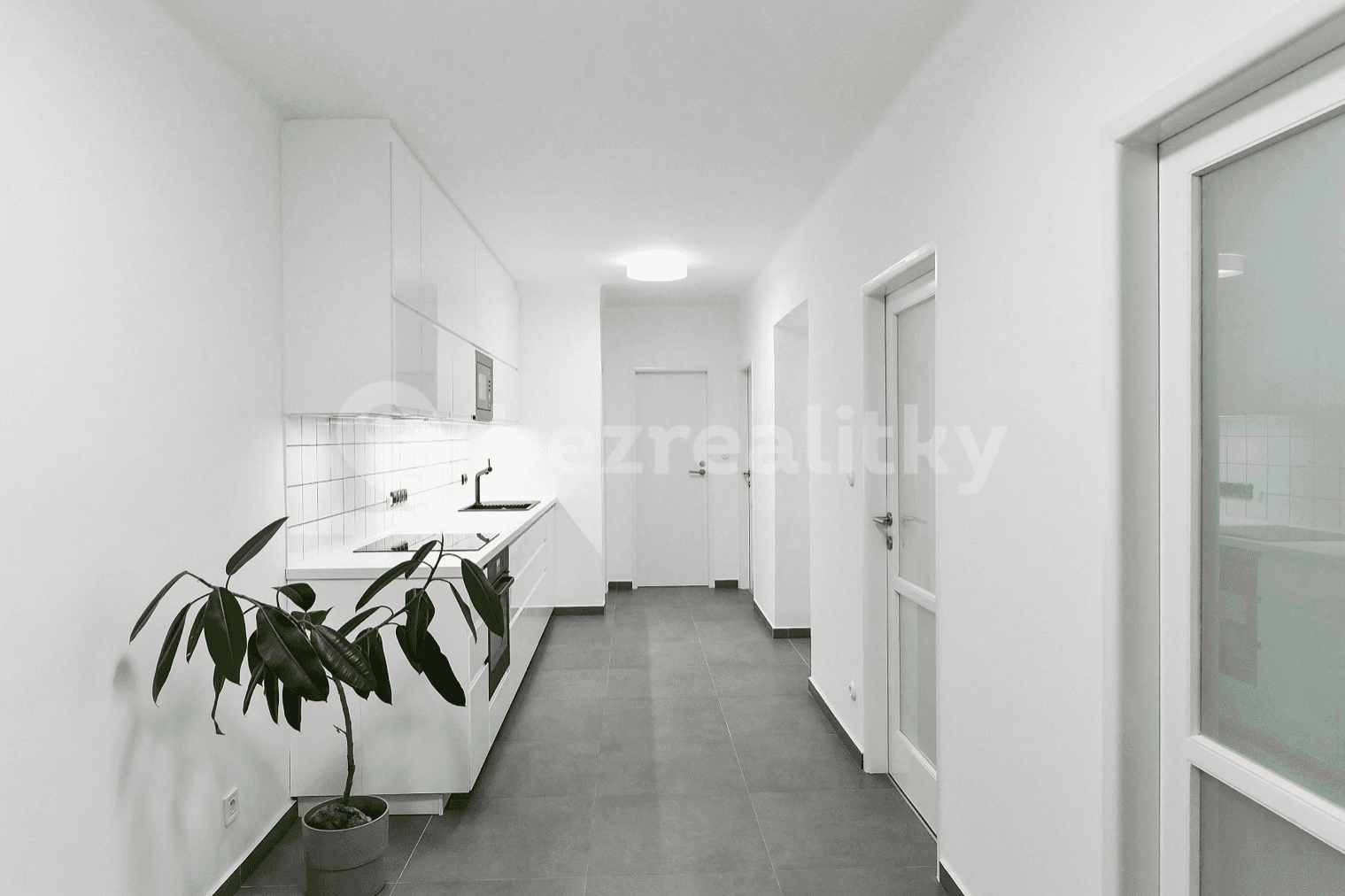 3 bedroom flat to rent, 68 m², Jankovcova, Prague, Prague 3 bedroom flat to rent, 68 m², Jankovcova, Prague, Prague