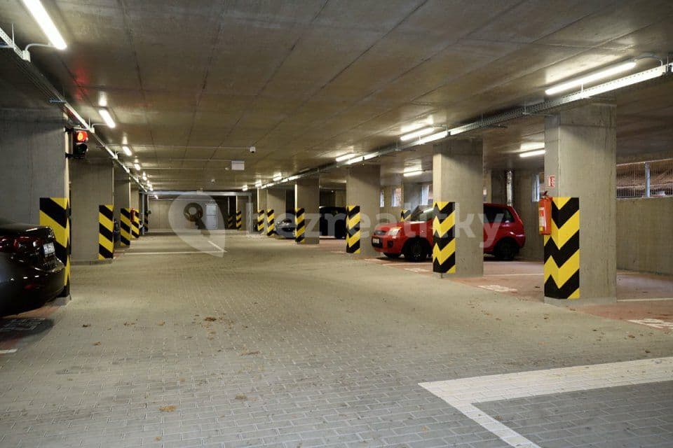 1 bedroom with open-plan kitchen flat to rent, 53 m², Makedonská, Prague, Prague 1 bedroom with open-plan kitchen flat to rent, 53 m², Makedonská, Prague, Prague