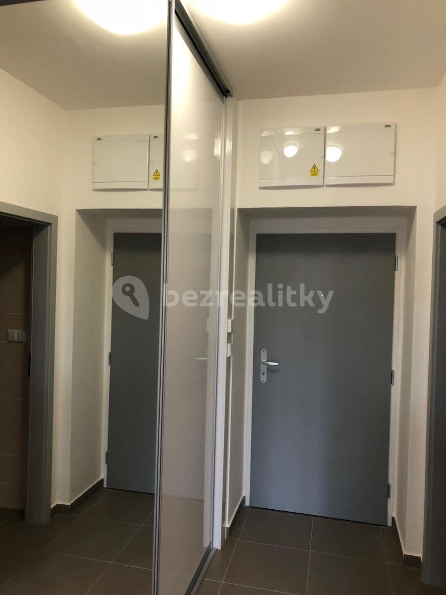 1 bedroom with open-plan kitchen flat to rent, 53 m², Jičínská, Mladá Boleslav, Středočeský Region 1 bedroom with open-plan kitchen flat to rent, 53 m², Jičínská, Mladá Boleslav, Středočeský Region