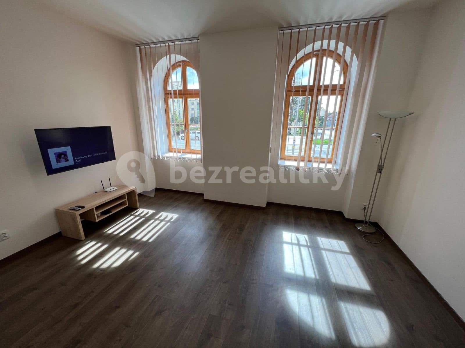 1 bedroom with open-plan kitchen flat to rent, 53 m², Jičínská, Mladá Boleslav, Středočeský Region 1 bedroom with open-plan kitchen flat to rent, 53 m², Jičínská, Mladá Boleslav, Středočeský Region