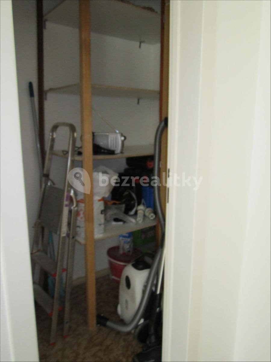 1 bedroom with open-plan kitchen flat to rent, 41 m², Werichova, Prague, Prague 1 bedroom with open-plan kitchen flat to rent, 41 m², Werichova, Prague, Prague