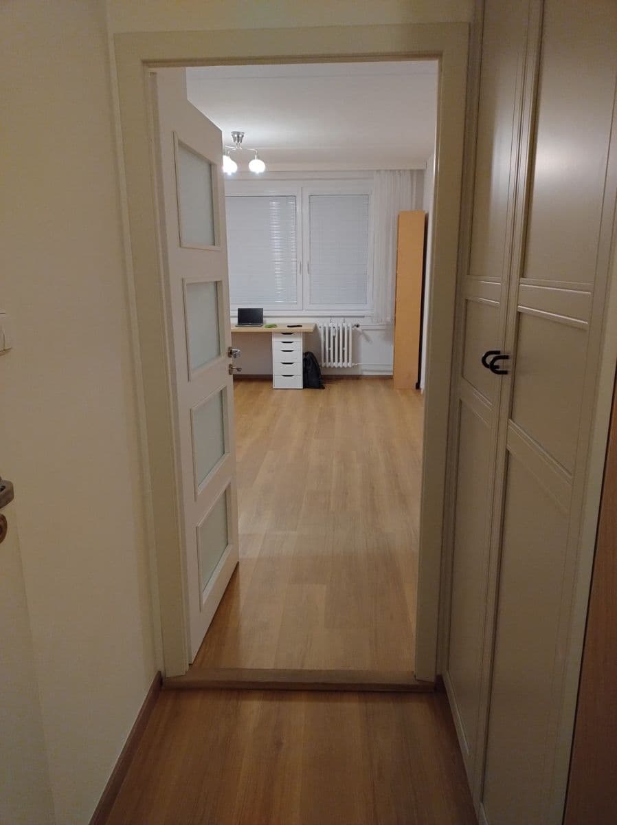 1 bedroom with open-plan kitchen flat to rent, 41 m², Werichova, Prague, Prague 1 bedroom with open-plan kitchen flat to rent, 41 m², Werichova, Prague, Prague