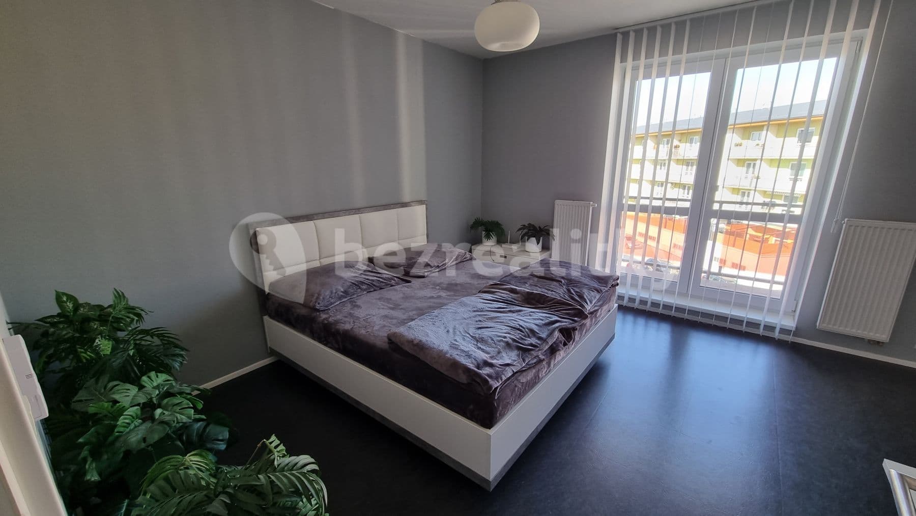 Studio flat to rent, 32 m², Brněnská Pole, Šlapanice, Jihomoravský Region Studio flat to rent, 32 m², Brněnská Pole, Šlapanice, Jihomoravský Region