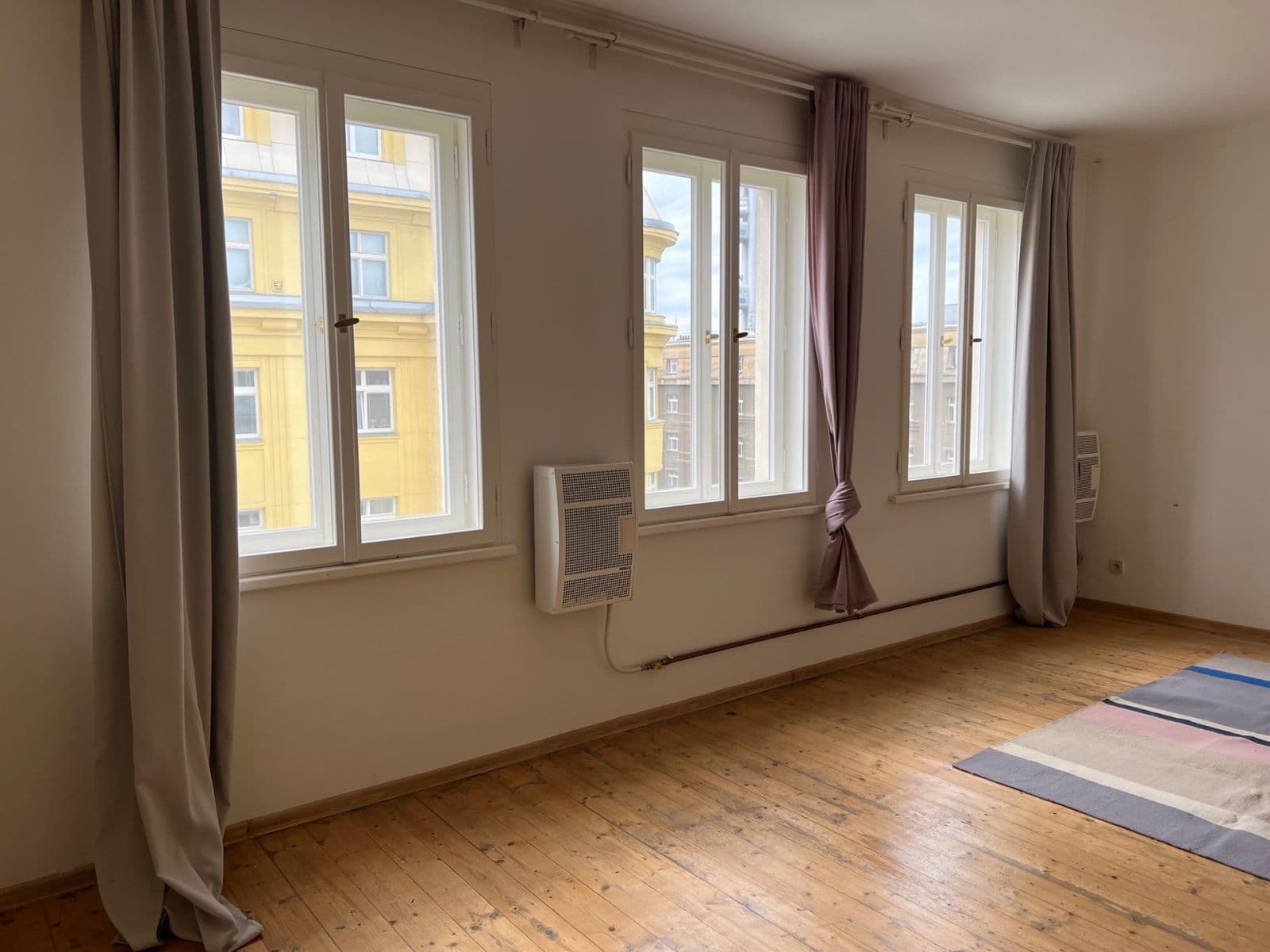 Studio flat to rent, 31 m², Radhošťská, Prague, Prague Studio flat to rent, 31 m², Radhošťská, Prague, Prague