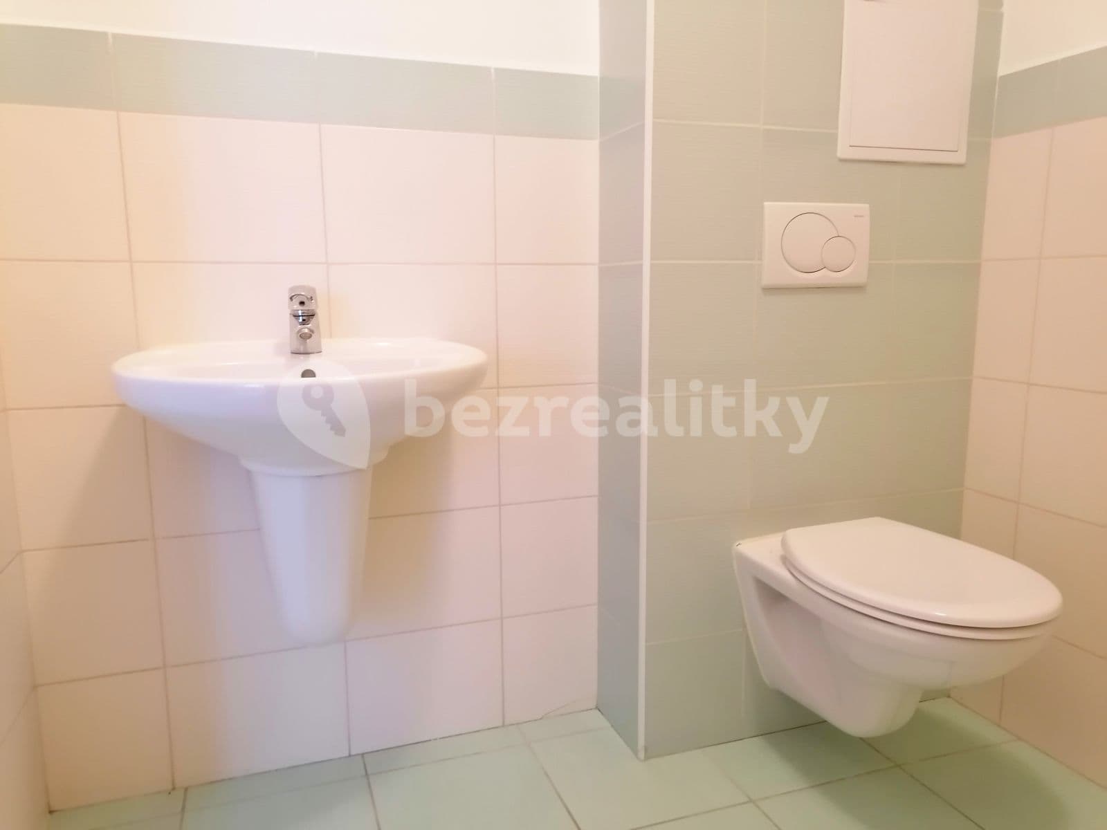 Studio flat to rent, 41 m², Neklež, Brno, Jihomoravský Region Studio flat to rent, 41 m², Neklež, Brno, Jihomoravský Region