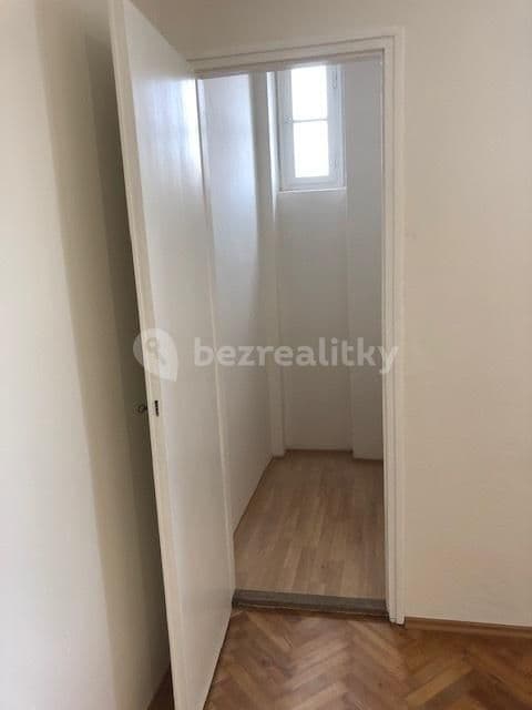Small studio flat to rent, 27 m², náměstí Hrdinů, Prague, Prague Small studio flat to rent, 27 m², náměstí Hrdinů, Prague, Prague