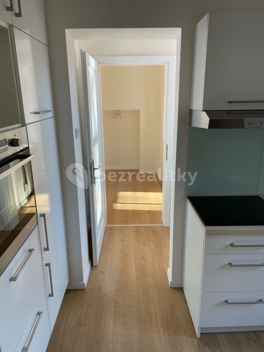1 bedroom with open-plan kitchen flat to rent, 37 m², Ježkova, Prague, Prague 1 bedroom with open-plan kitchen flat to rent, 37 m², Ježkova, Prague, Prague