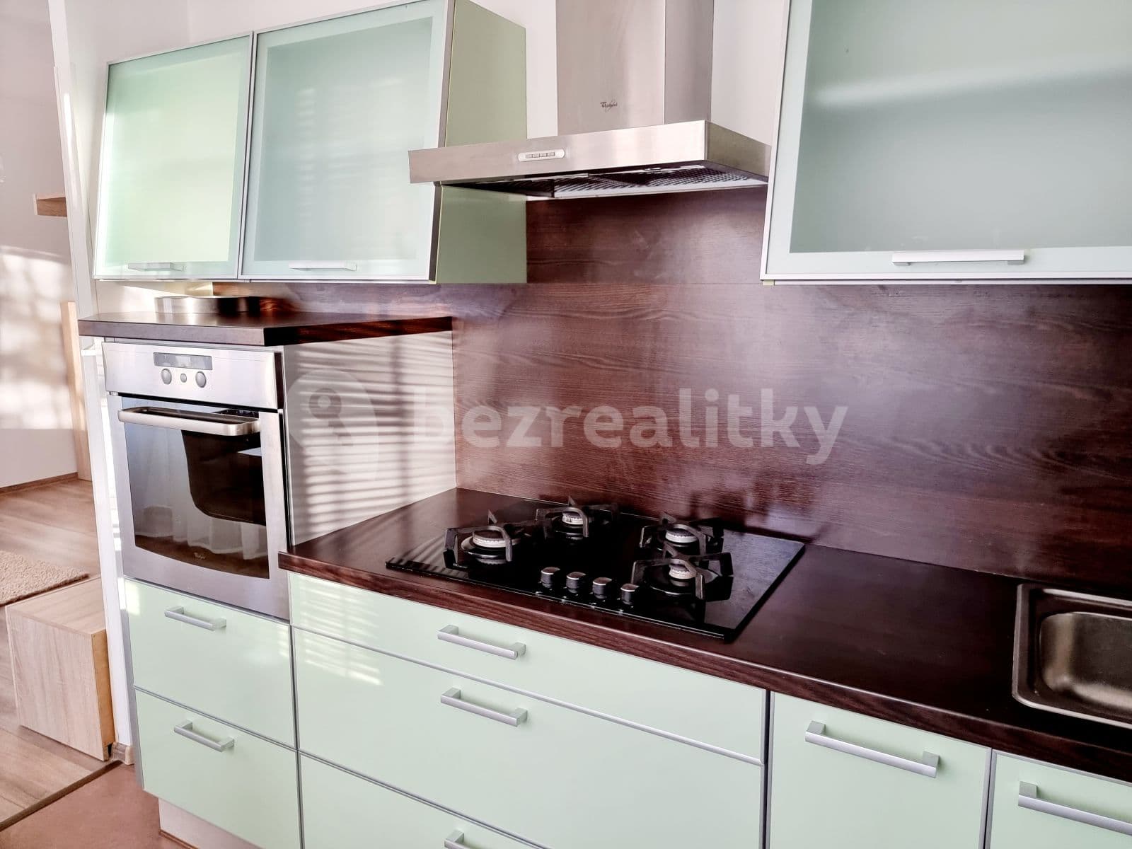 1 bedroom with open-plan kitchen flat to rent, 54 m², Bělocerkevská, Prague, Prague 1 bedroom with open-plan kitchen flat to rent, 54 m², Bělocerkevská, Prague, Prague