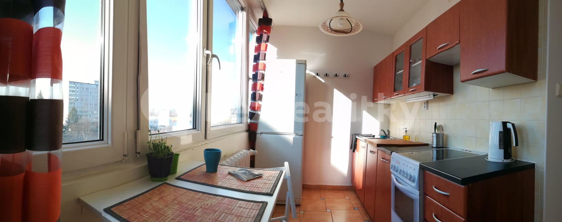 3 bedroom flat to rent, 72 m², Nekvasilova, Prague, Prague 3 bedroom flat to rent, 72 m², Nekvasilova, Prague, Prague