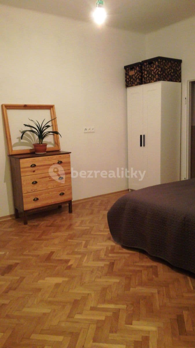 1 bedroom flat to rent, 32 m², Lucemburská, Prague, Prague 1 bedroom flat to rent, 32 m², Lucemburská, Prague, Prague