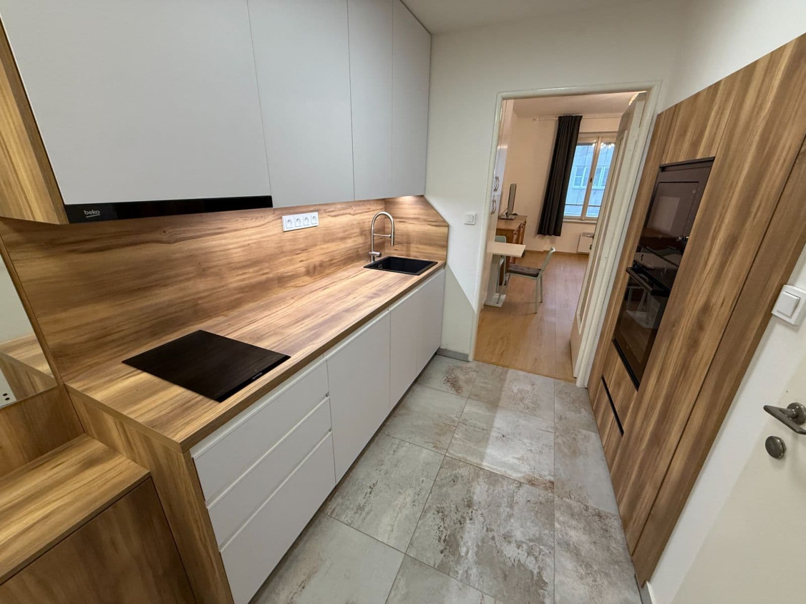 Studio flat to rent, 35 m², Kafkova, Prague, Prague Studio flat to rent, 35 m², Kafkova, Prague, Prague