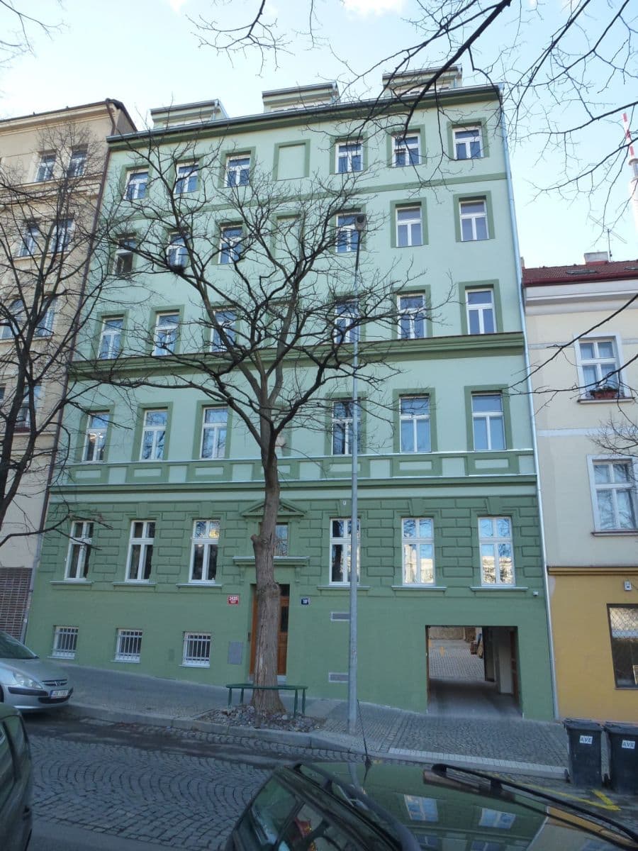 Studio flat to rent, 34 m², Bořivojova, Prague, Prague Studio flat to rent, 34 m², Bořivojova, Prague, Prague