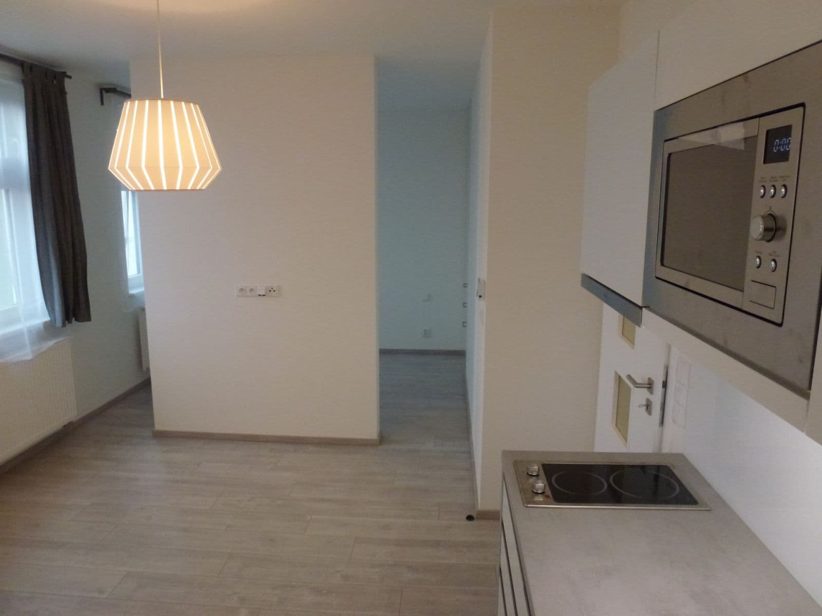 Studio flat to rent, 34 m², Bořivojova, Prague, Prague Studio flat to rent, 34 m², Bořivojova, Prague, Prague