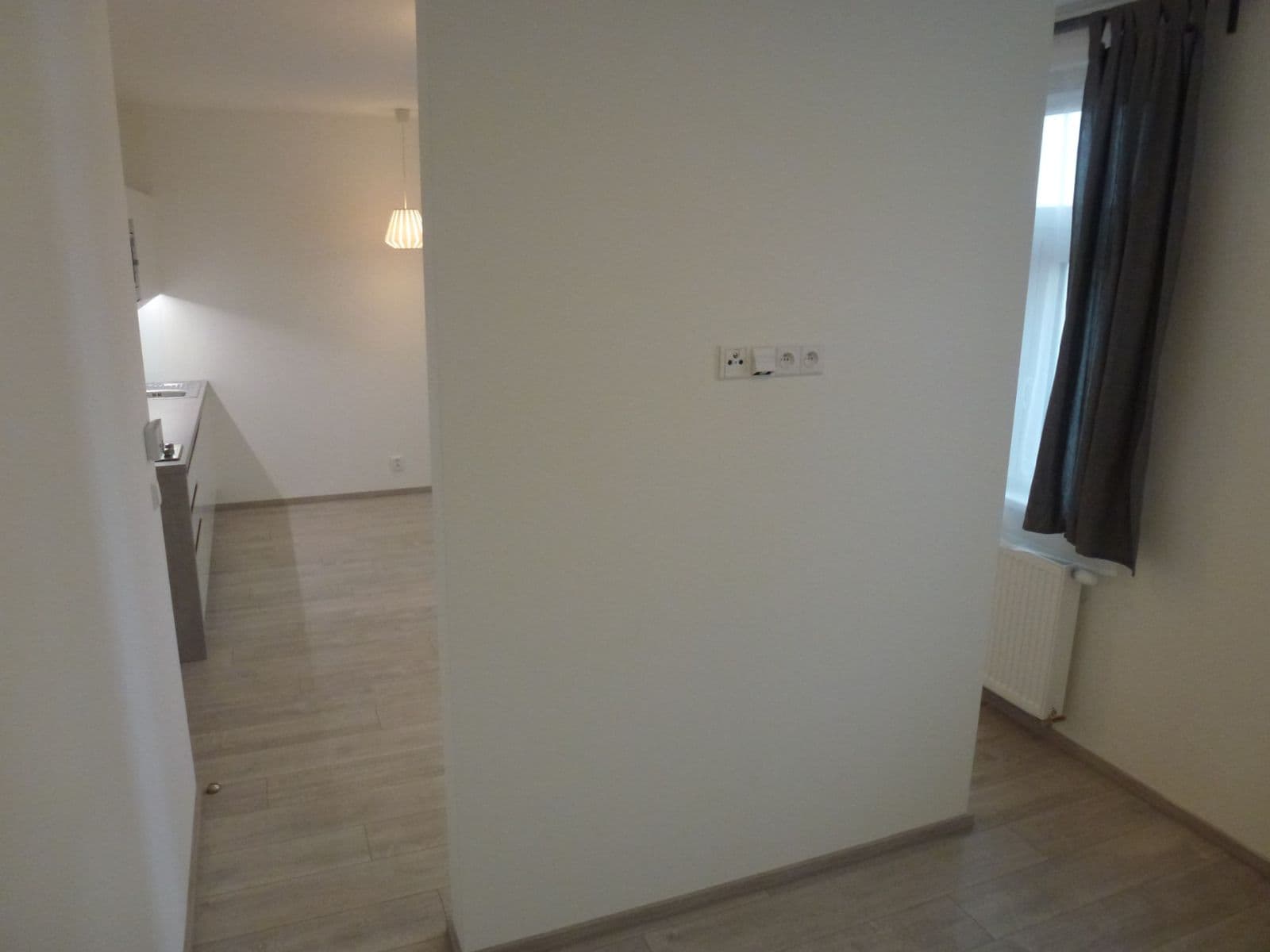 Studio flat to rent, 34 m², Bořivojova, Prague, Prague Studio flat to rent, 34 m², Bořivojova, Prague, Prague