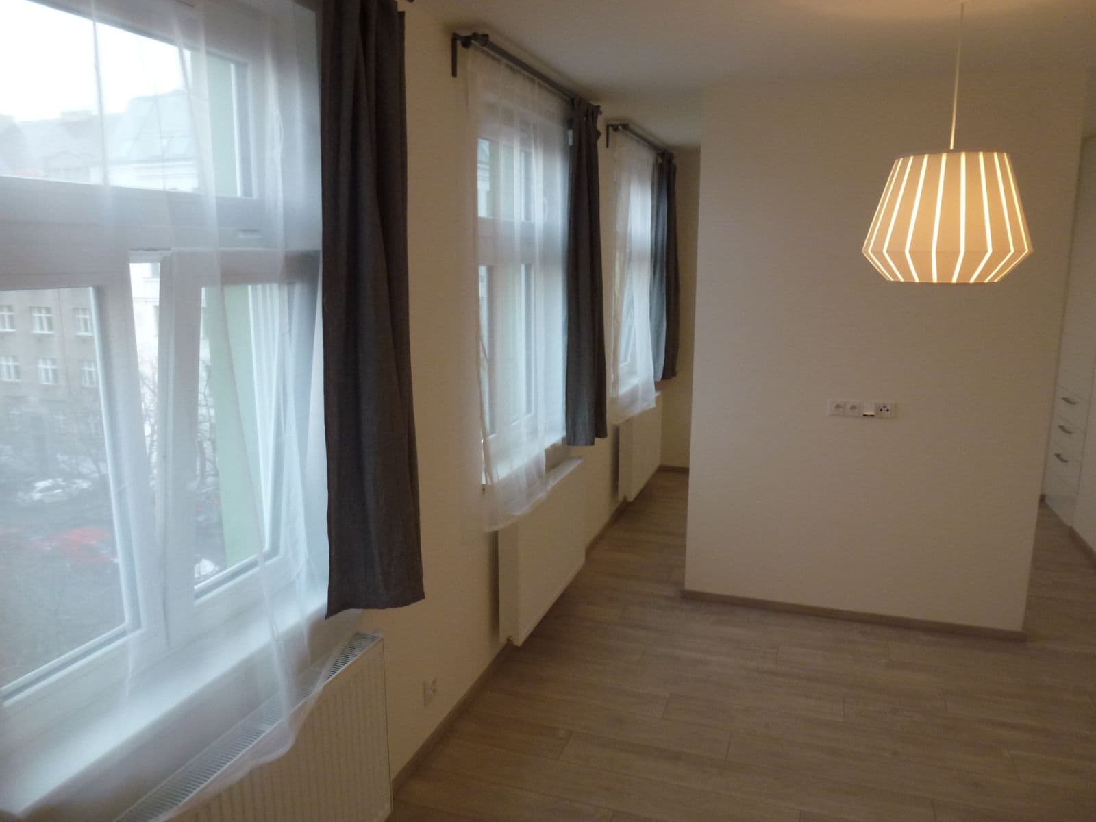 Studio flat to rent, 34 m², Bořivojova, Prague, Prague Studio flat to rent, 34 m², Bořivojova, Prague, Prague